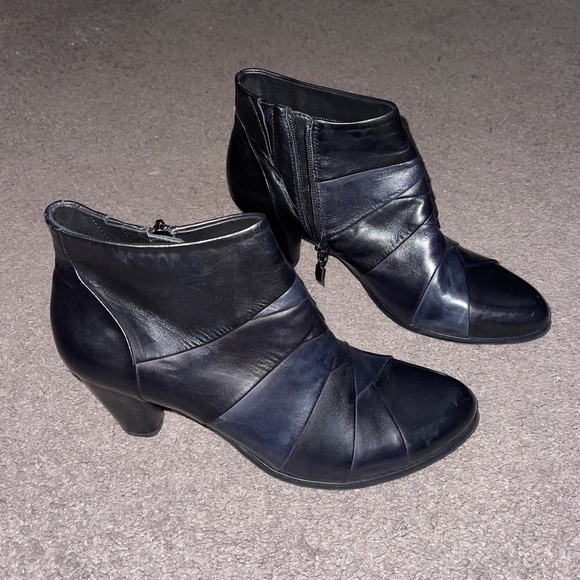 Ladies boots Size 41 - Picture 1 of 7